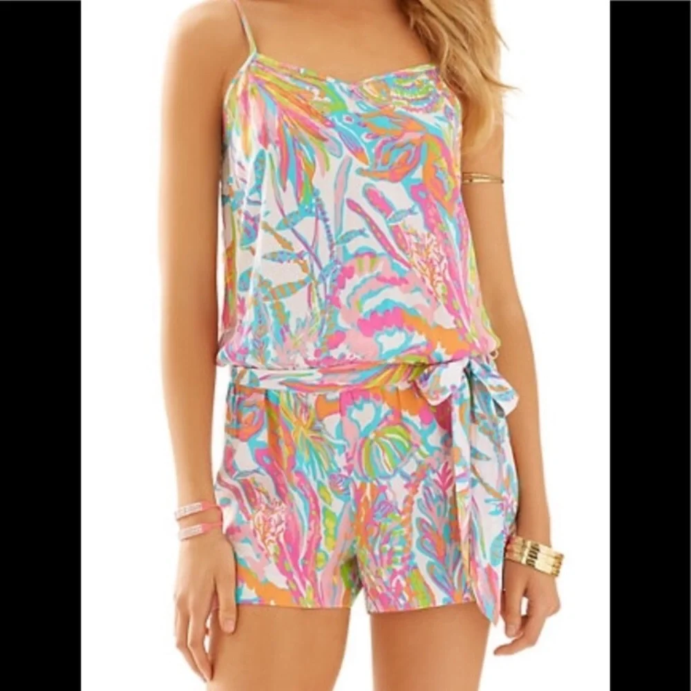 Scuba to Cuba Lilly Pulitzer Deanna Romper - Picture 1 of 7